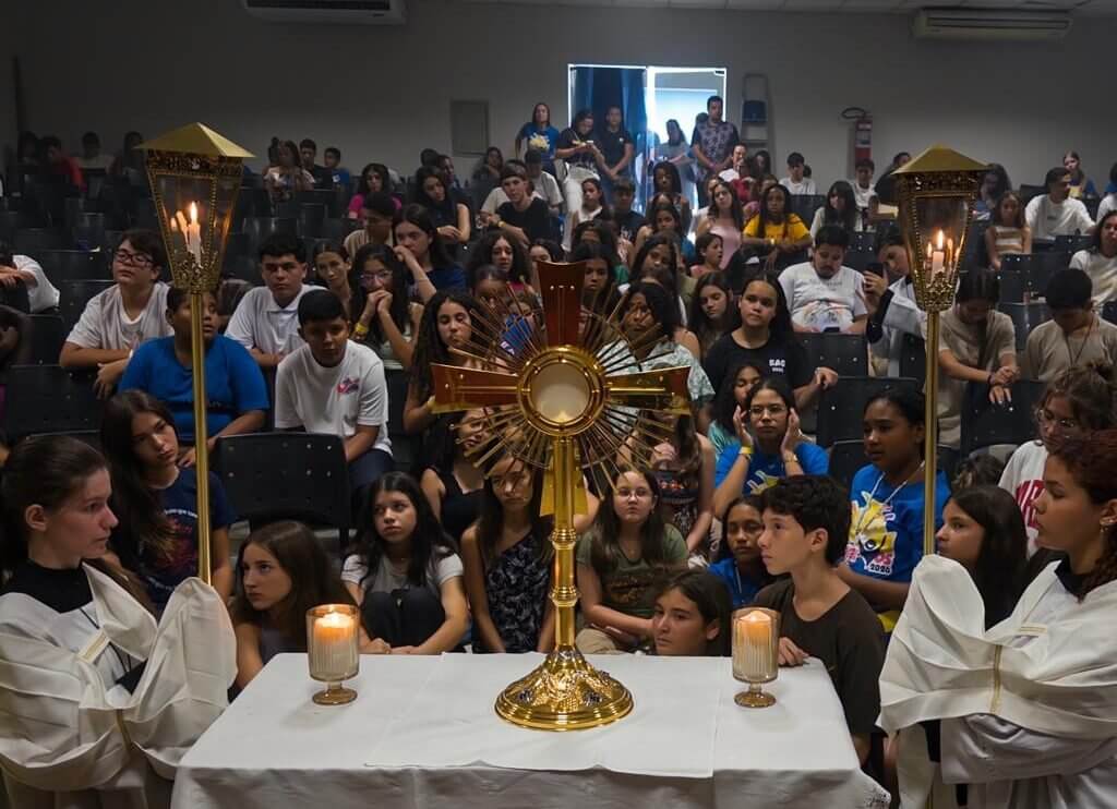 Retiro de Carnaval “Alegrai-vos 2026” reuniu mais de 3 mil participantes em São Gabriel da Palha